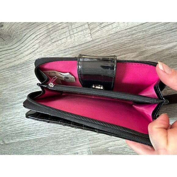 Hello Kitty Womens Black Shiny Patent Zip Around Embossed Loungefly Wallet - Picture 7 of 13